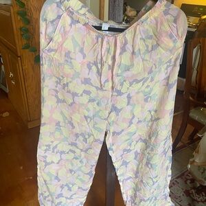 Pastel Floral Capri Pants